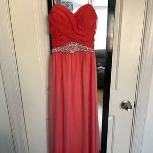 Strapless pink-ish dress